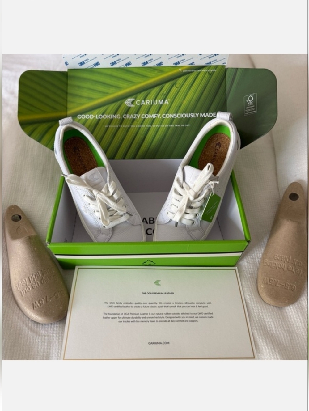 Cariuma OCA Low Premium Leather Sneakers – Women’s 8.5 White